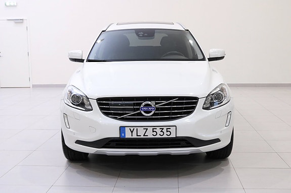 Volvo XC60 7 of 28