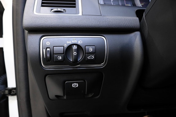 Volvo XC60 28 of 28
