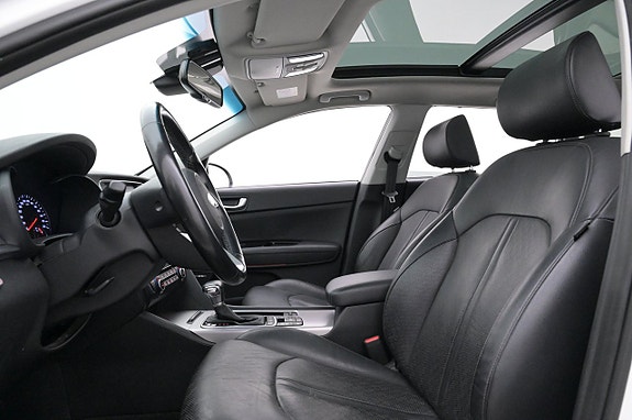 Kia Optima 10 of 27