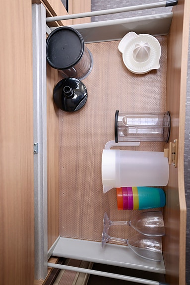 Adria Alpina 663 UK 9 of 16