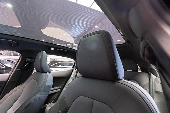 Polestar 2 12 of 24