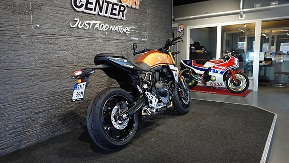 Suzuki GSX-8T *Ränta: 0% - 3,95%* 4 of 5