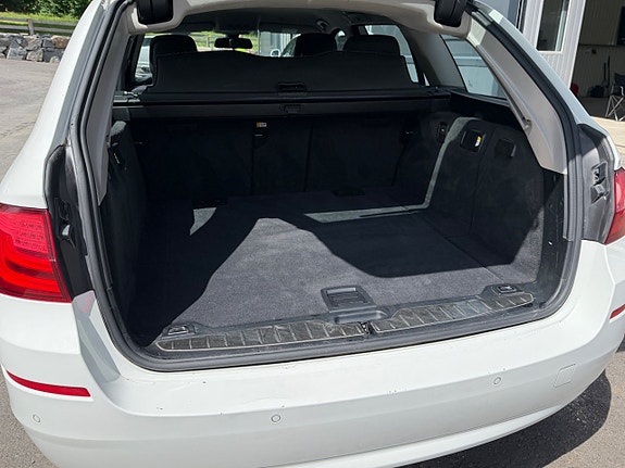 BMW 520d 12 of 12