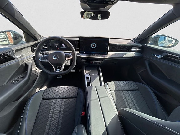 Volkswagen Passat 7 of 7