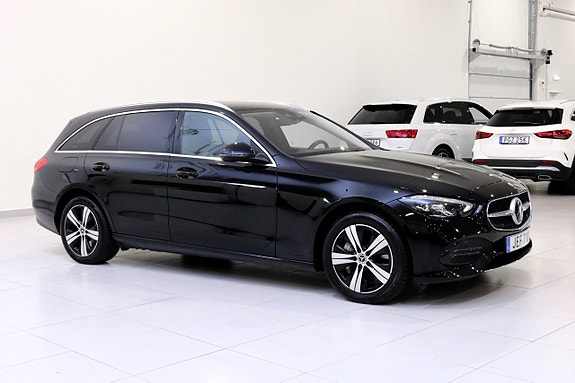 Mercedes-Benz C300 2 of 28