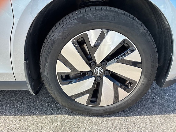 Volkswagen ID. Buzz 9 of 21