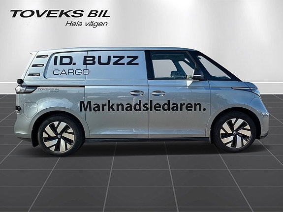 Volkswagen ID. Buzz 6 of 21