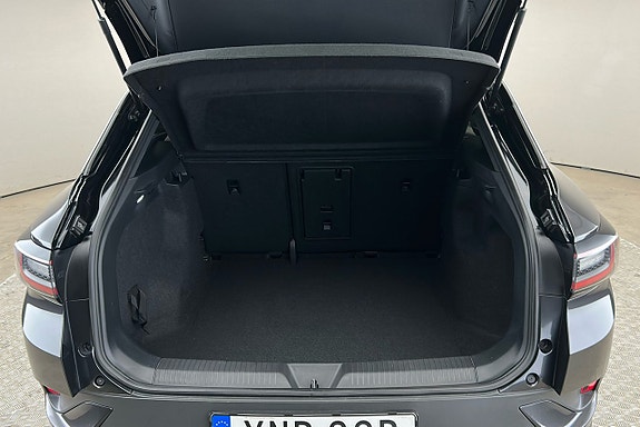Volkswagen ID.4 14 of 28