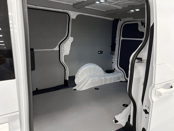 Kia PV5 16 of 23