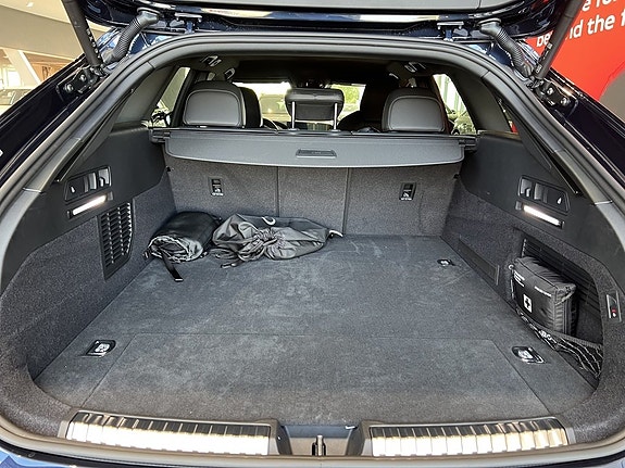 Audi A6 4 of 12