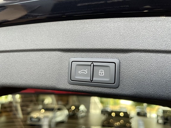 Audi A6 5 of 12