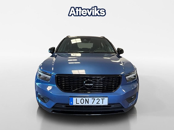 Volvo XC40 8 of 22