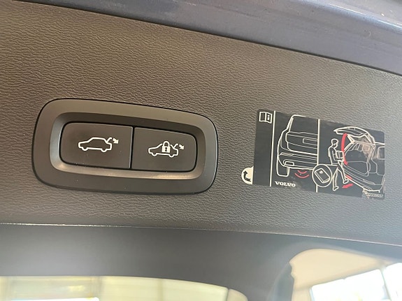 Volvo XC40 19 of 22