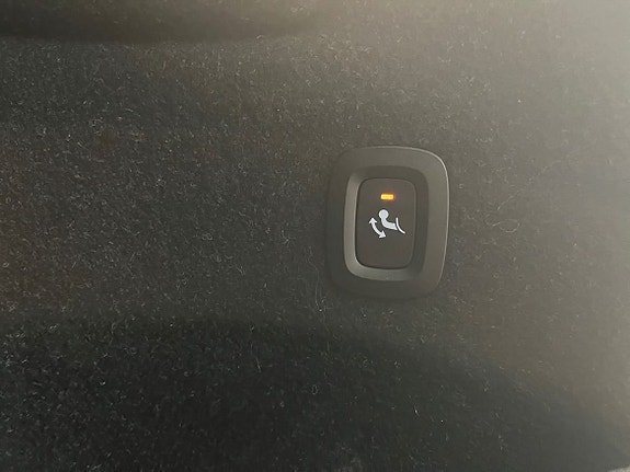 Volvo XC40 20 of 22
