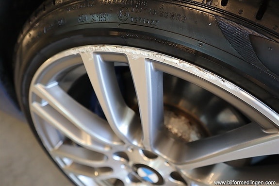 BMW 330e 19 of 19