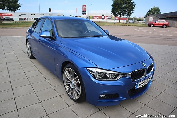 BMW 330e 15 of 19