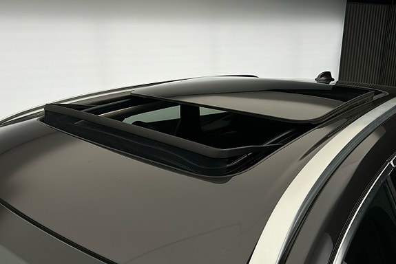 Volvo XC60 19 of 30
