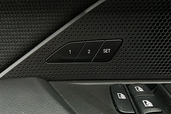 BMW i4 20 of 28