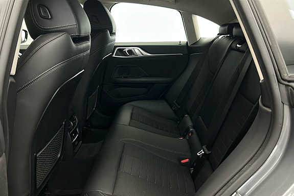 BMW i4 13 of 28
