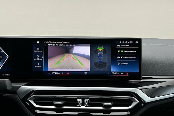 BMW i4 26 of 28