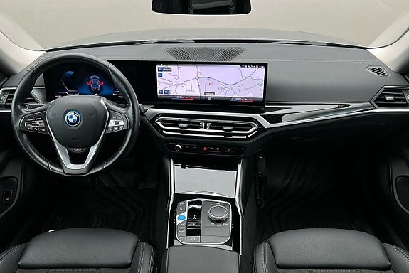 BMW i4 6 of 28