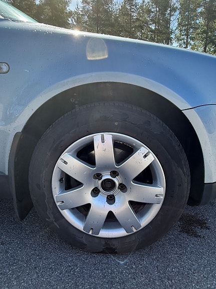 Volkswagen Passat 12 of 22