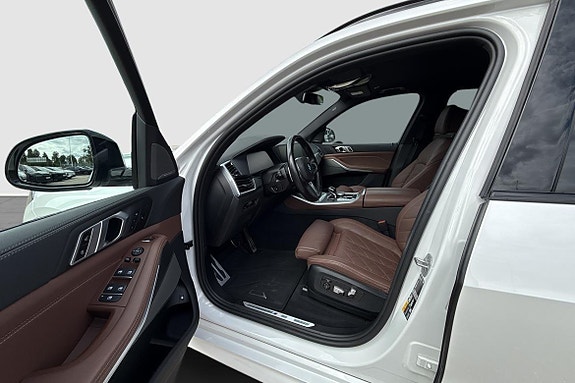 BMW X5 8 of 18