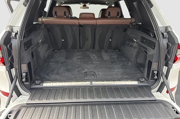 BMW X5 18 of 18