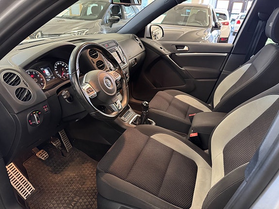 Volkswagen Tiguan 22 of 26