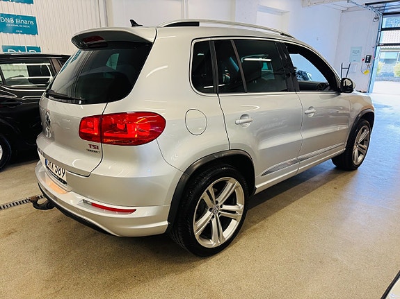 Volkswagen Tiguan 16 of 26