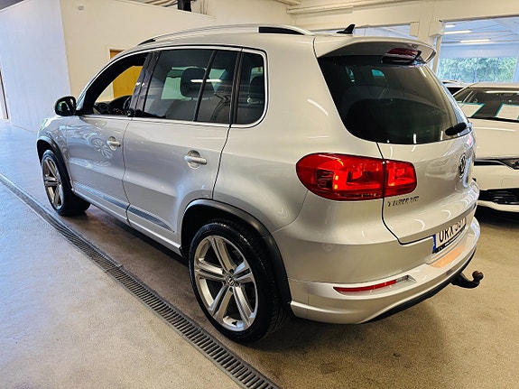 Volkswagen Tiguan 17 of 26