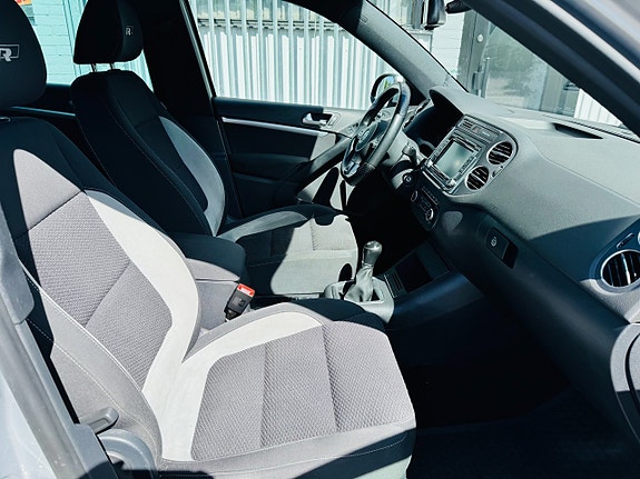 Volkswagen Tiguan 5 of 26