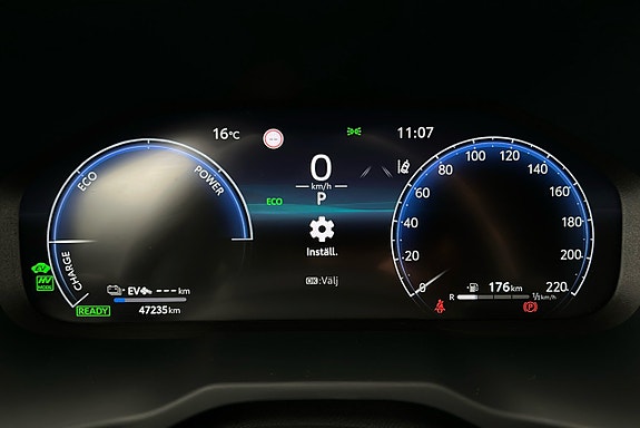 Toyota RAV4 Plug-in Hybrid 7 of 27