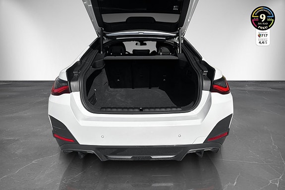 BMW i4 9 of 27