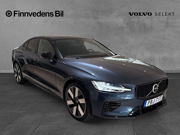 Volvo S60 2 of 11