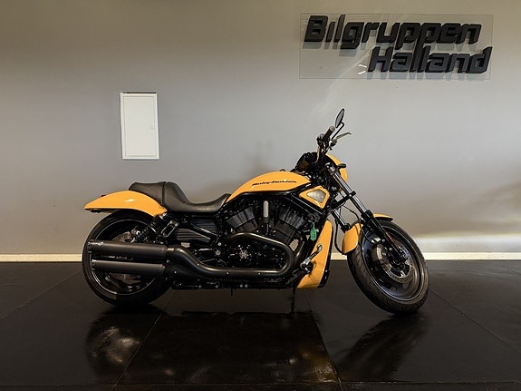 Harley-Davidson VRSCDX Night Rod Special 1.3 Låga mil Vance & Hines LED Mr Cap 6 of 23