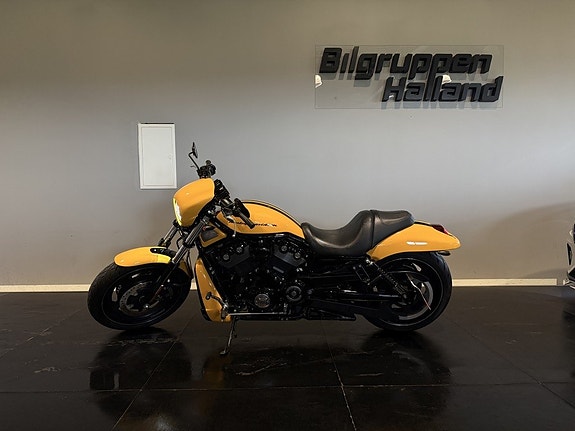 Harley-Davidson VRSCDX Night Rod Special 1.3 Låga mil Vance & Hines LED Mr Cap 2 of 23