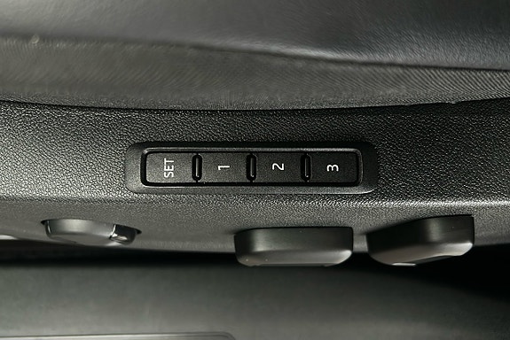 Skoda Enyaq 17 of 29