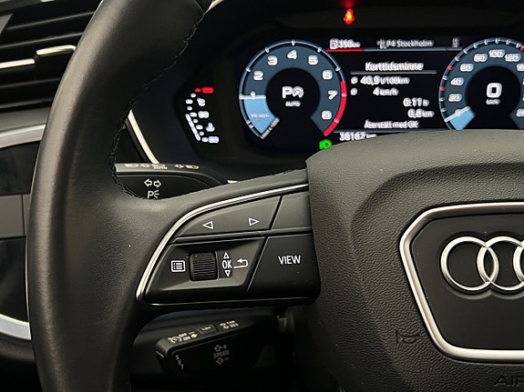 Audi Q3 20 of 26