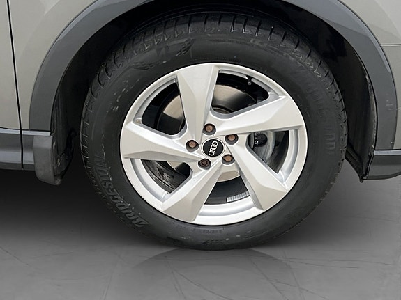 Audi Q3 26 of 26
