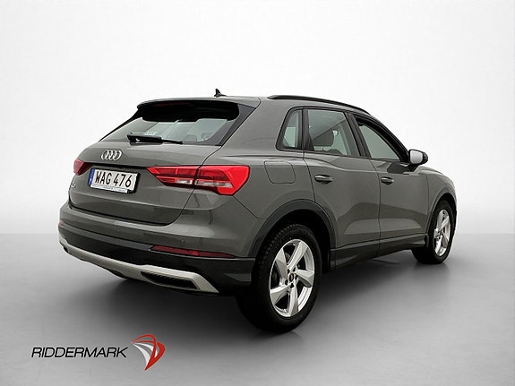 Audi Q3 6 of 26