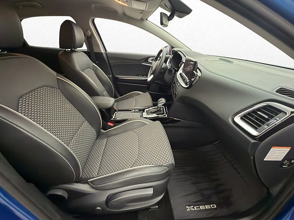 Kia XCeed 10 of 30