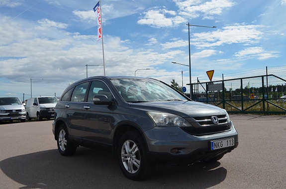 Honda CR-V 9 of 17