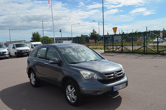 Honda CR-V 8 of 17