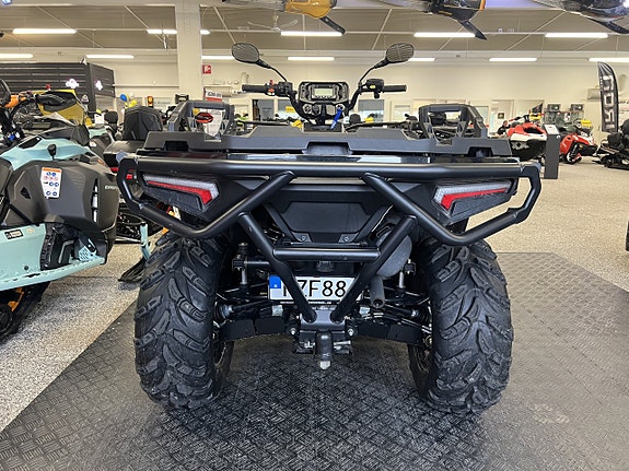 Polaris Sportsman 570 EPS Black edition X-tra utrustad 6 of 9