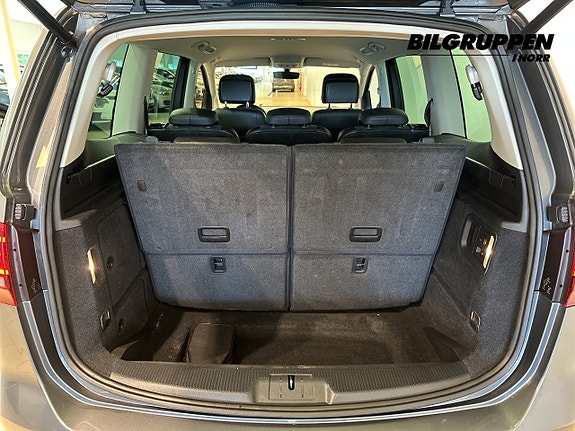 Volkswagen Sharan 15 of 17