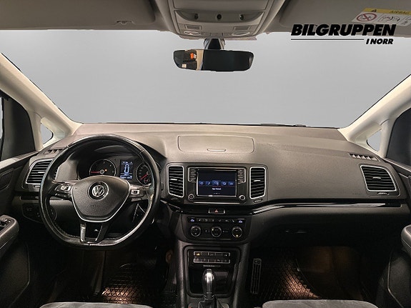 Volkswagen Sharan 7 of 17