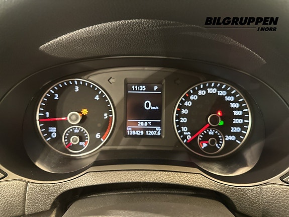 Volkswagen Sharan 10 of 17