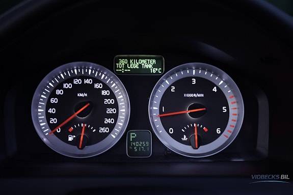 Volvo C70 11 of 19