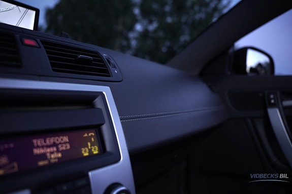 Volvo C70 10 of 19